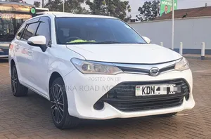 Toyota Corolla Fielder 2017 White