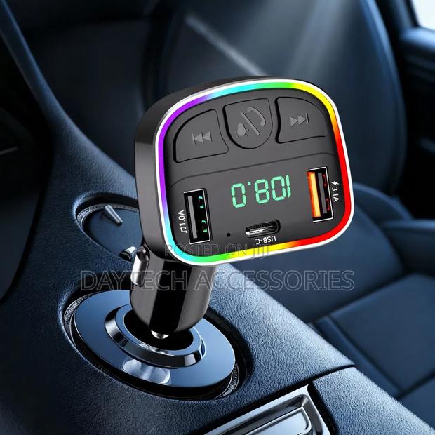 The Earldom ET-M118 Is a Multi-Functional Car Bluetooth FM Transmitter - thumbnail 2