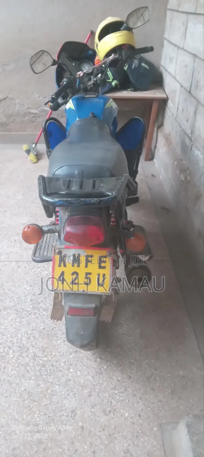 TVS HLX Plus ES 2020 Blue