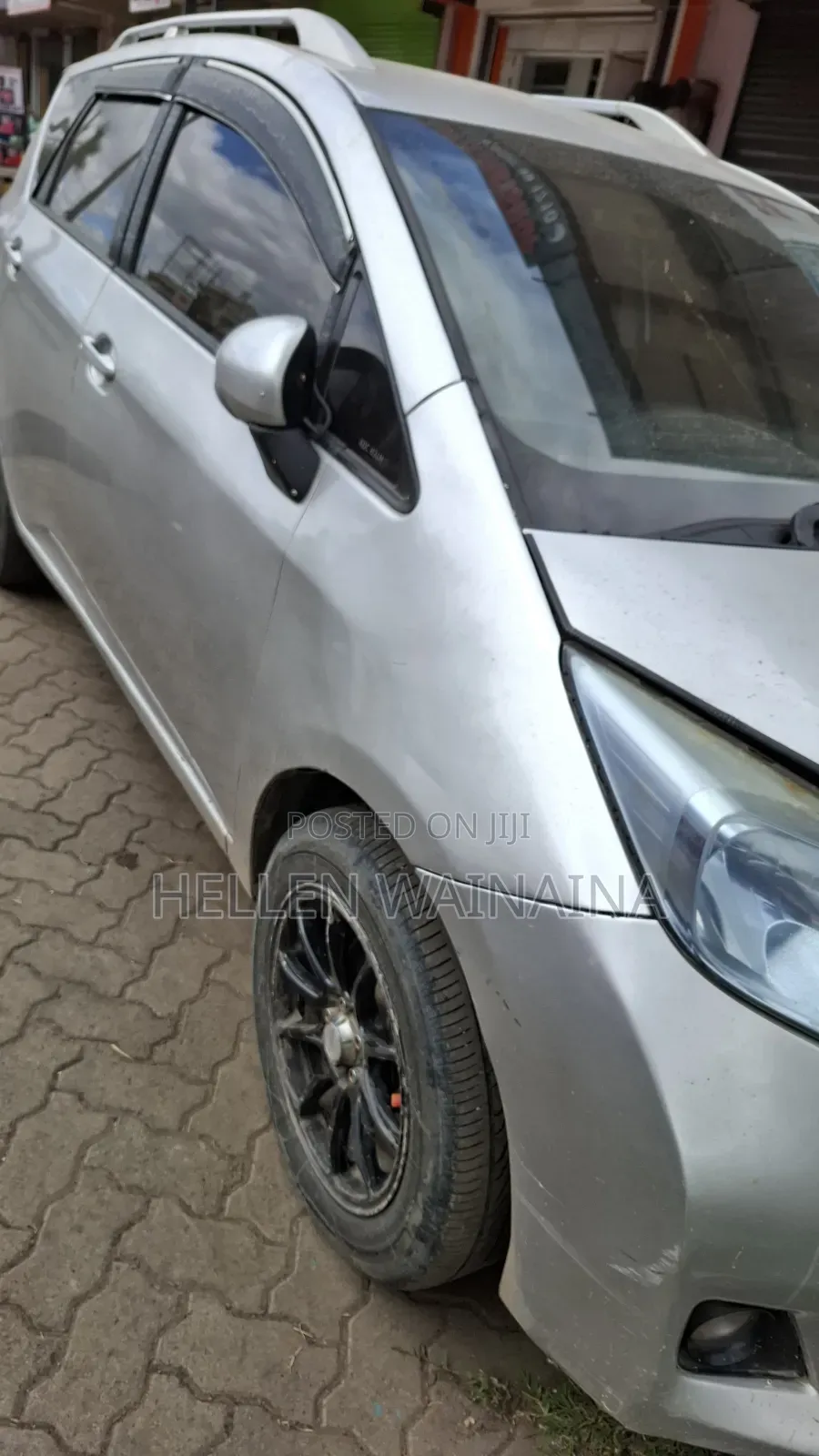 Toyota Ractis 2014 Silver