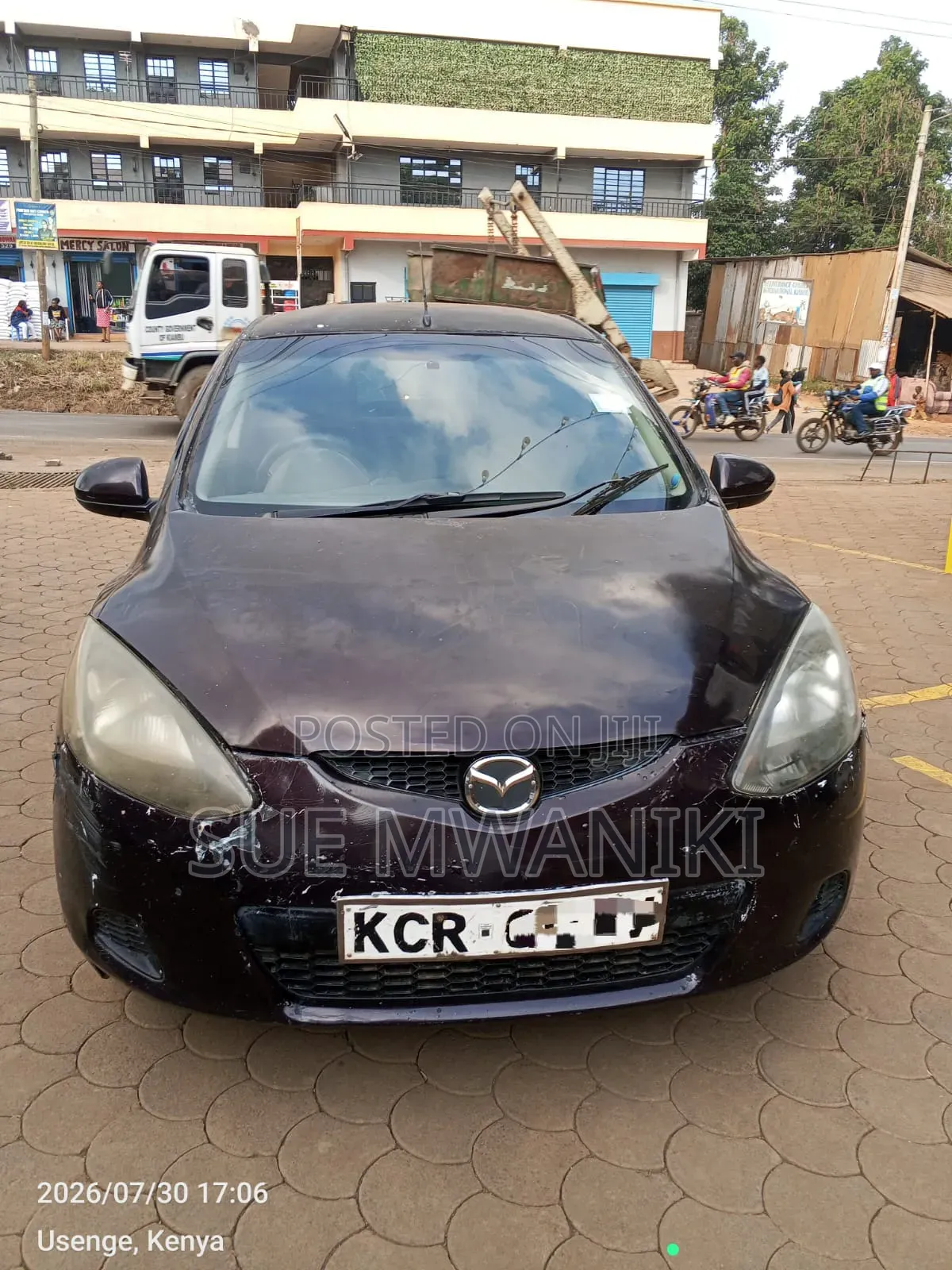 Mazda Demio 2012 Maroon