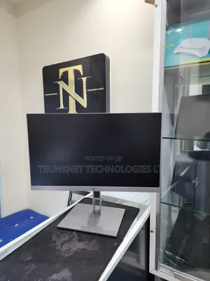 HP EliteDisplay E223 Monitor