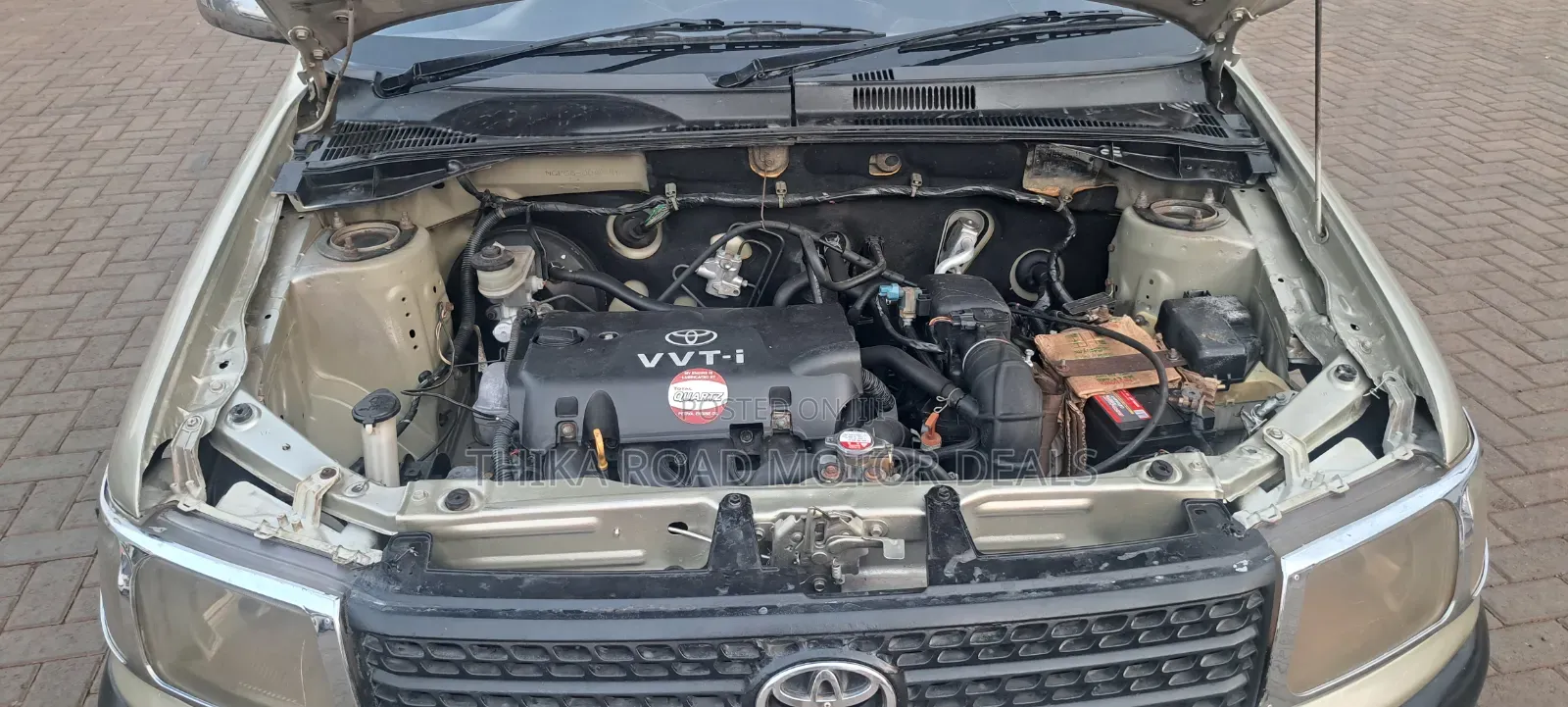 Toyota Probox 2005 Gold