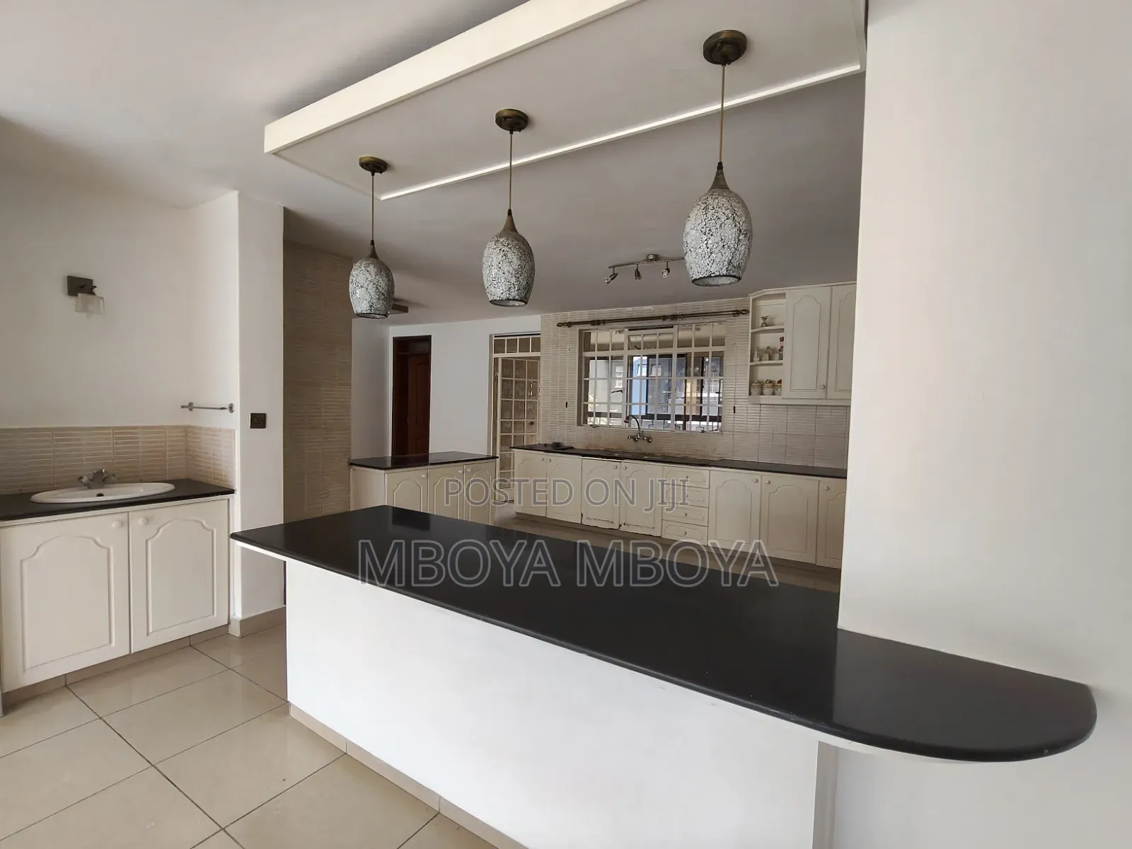 4bdrm Apartment in Raphta Road Area for rent