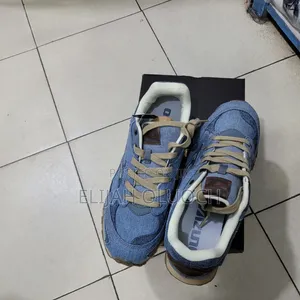 Mizuno LG 60S "Denim Blue" Sneakers,