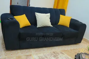 Donholm Studio Airbnb