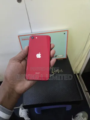 Apple iPhone SE 64 GB Red