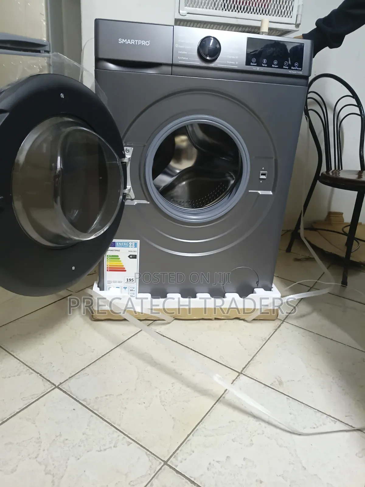 8kgs SmartPro Automatic Front Load Washing Machine