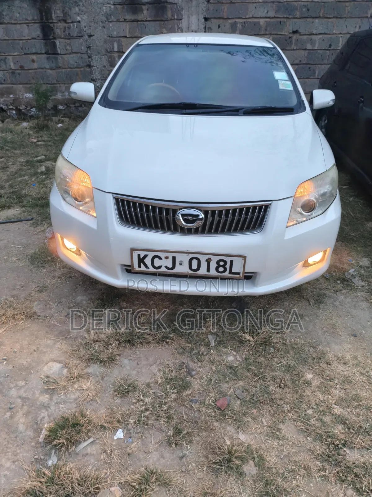 Toyota Axio 2012 White