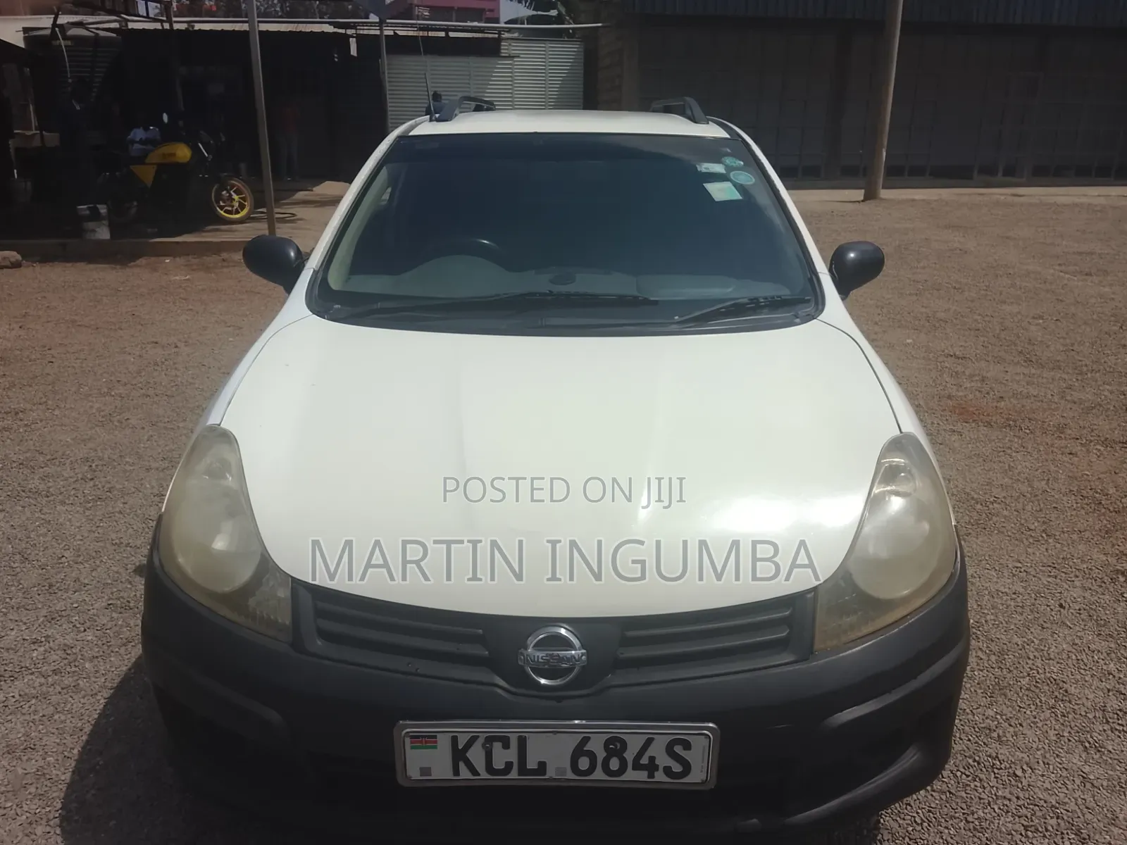 Nissan Advan 2010 White