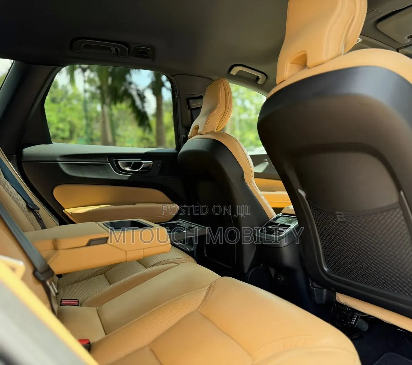 Volvo XC60 2020 Gray