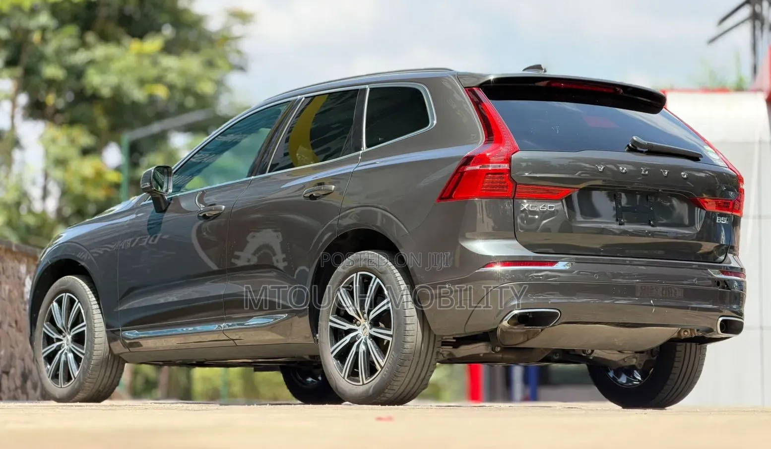 Volvo XC60 2020 Gray