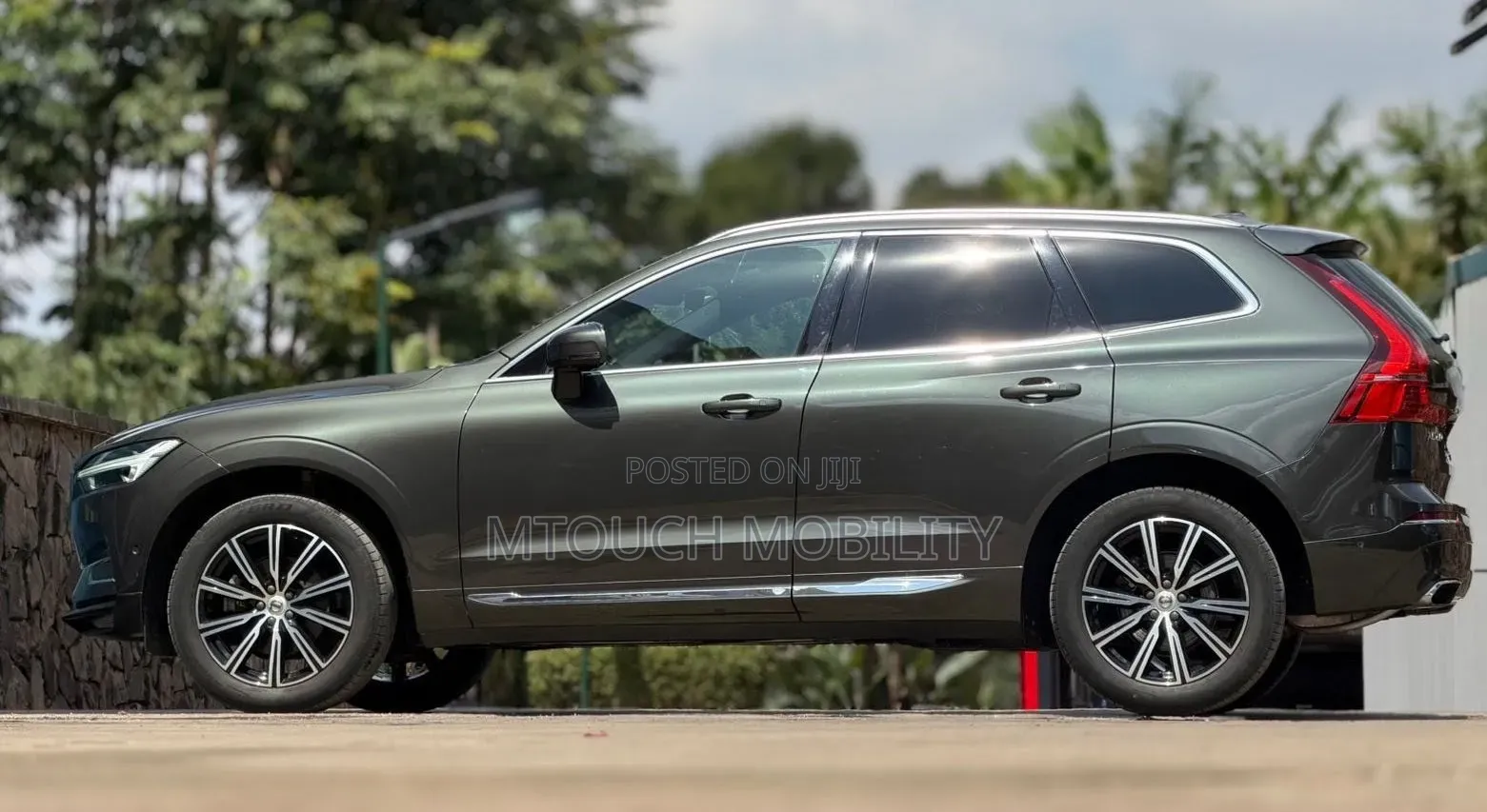 Volvo XC60 2020 Gray