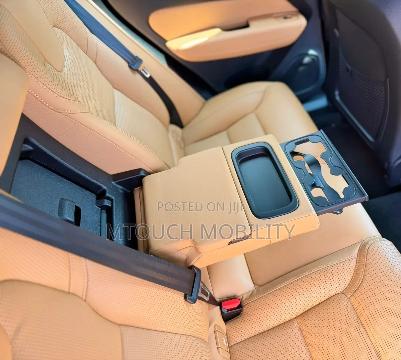 Volvo XC60 2020 Gray