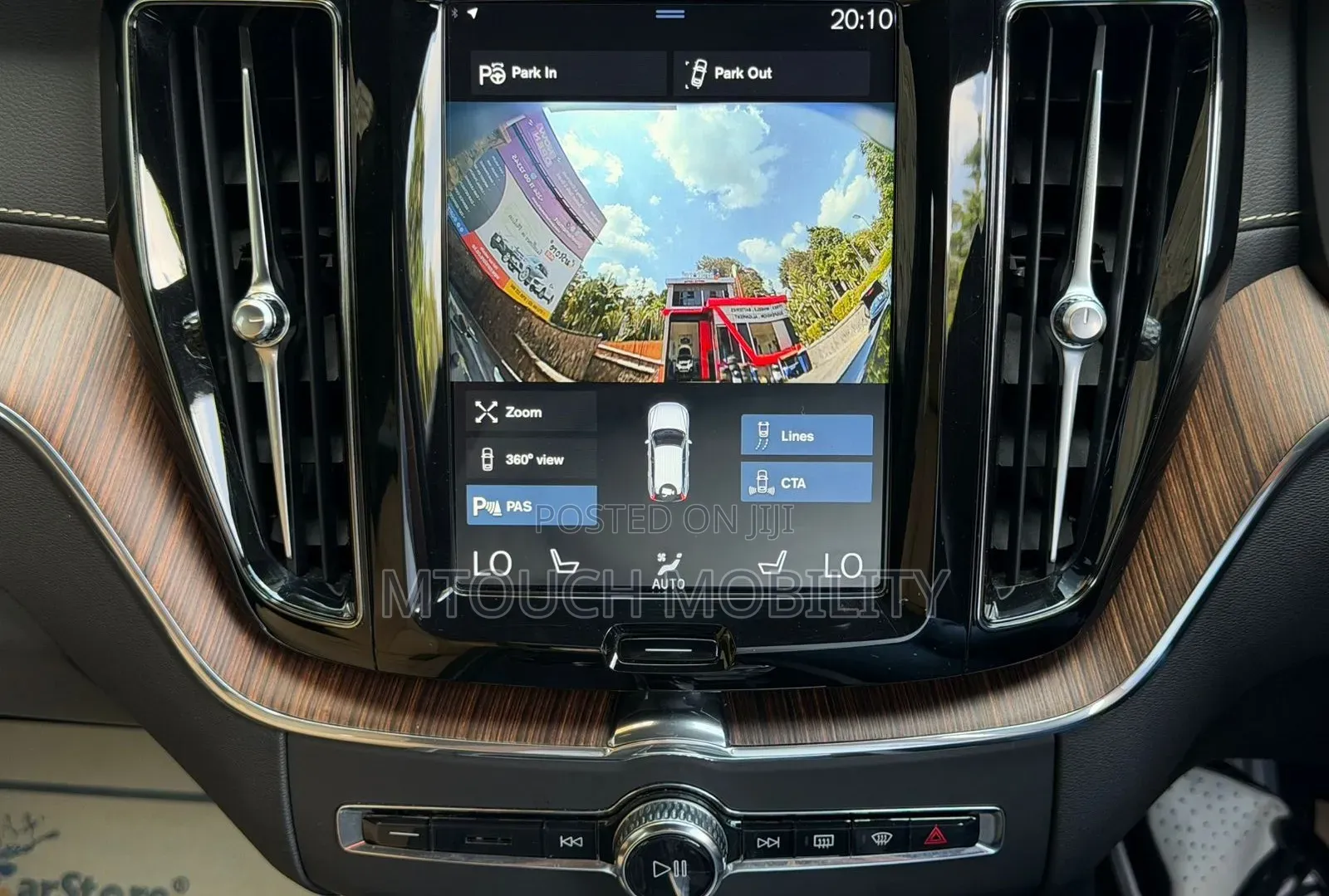 Volvo XC60 2020 Gray