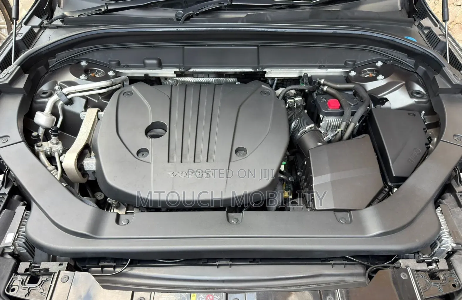 Volvo XC60 2020 Gray