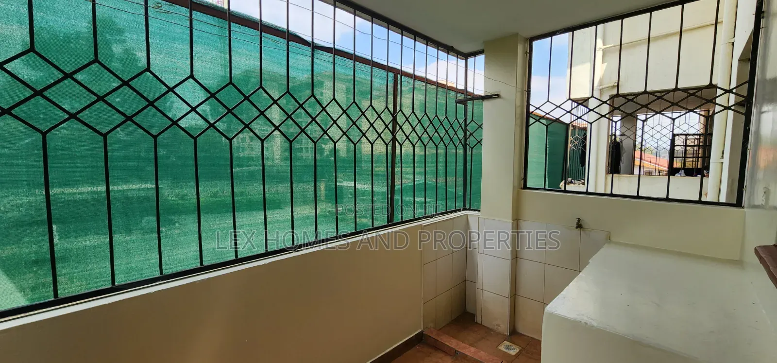 3bdrm Apartment in Roysambu for rent