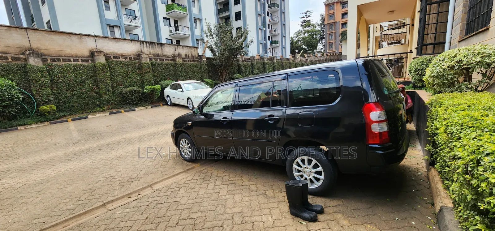 3bdrm Apartment in Roysambu for rent