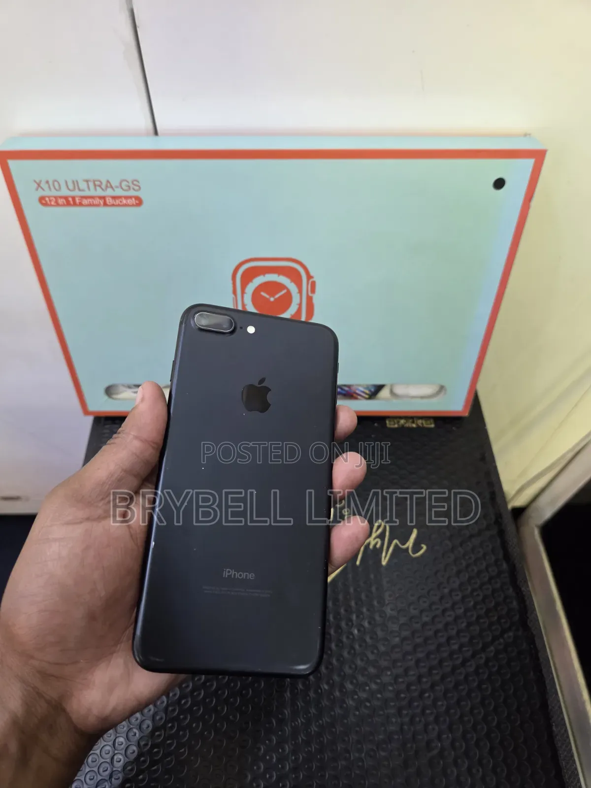 Apple iPhone 7 Plus 32 GB Black
