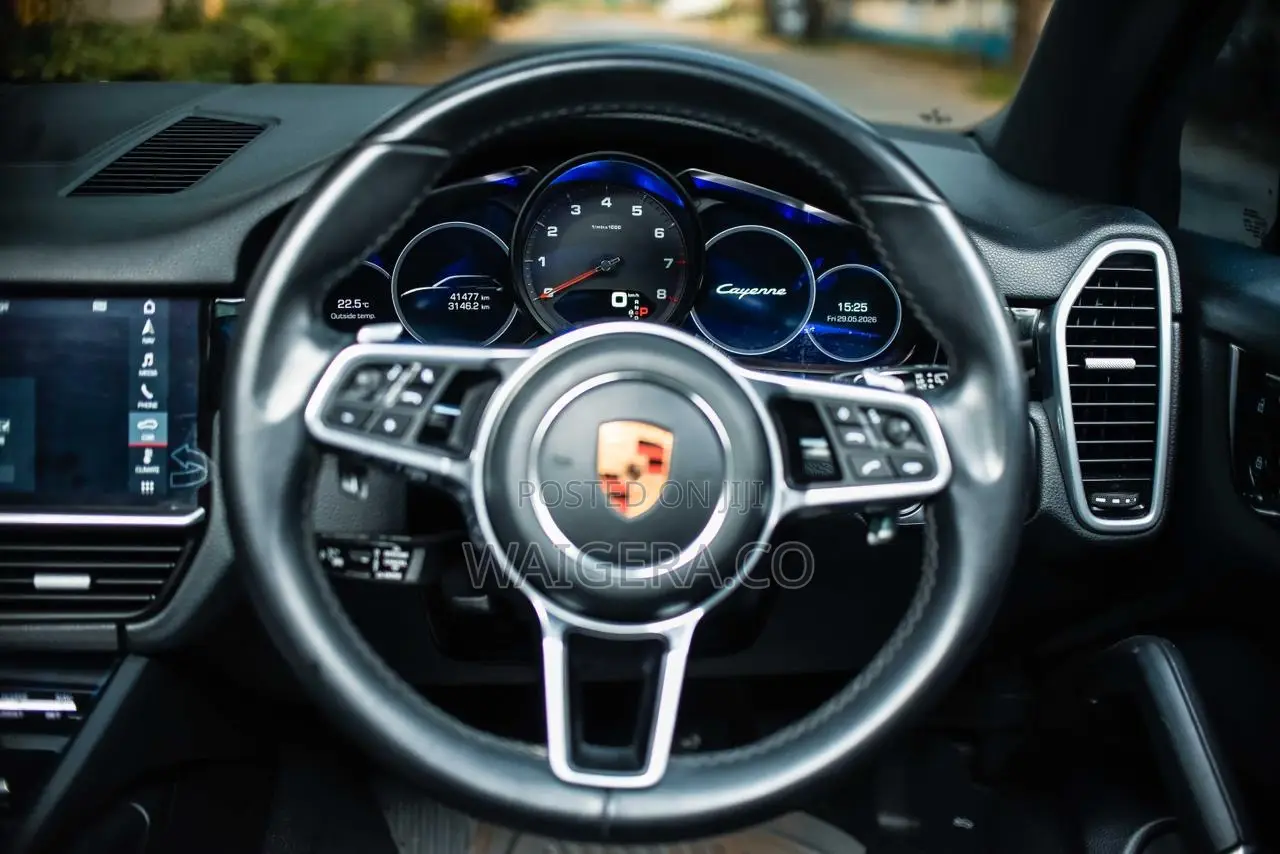 Porsche Cayenne Base AWD 2019 Black