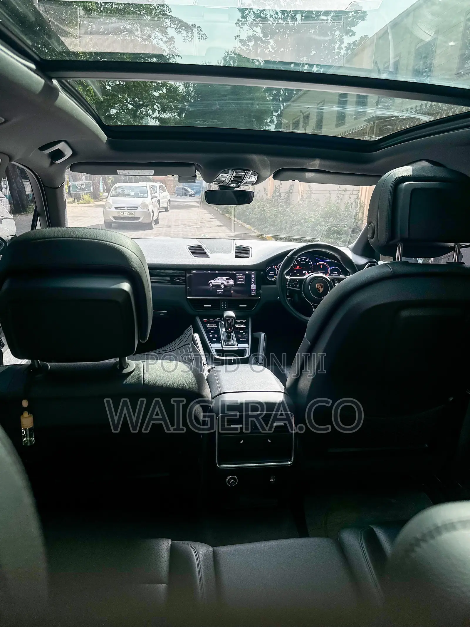 Porsche Cayenne Base AWD 2019 Black