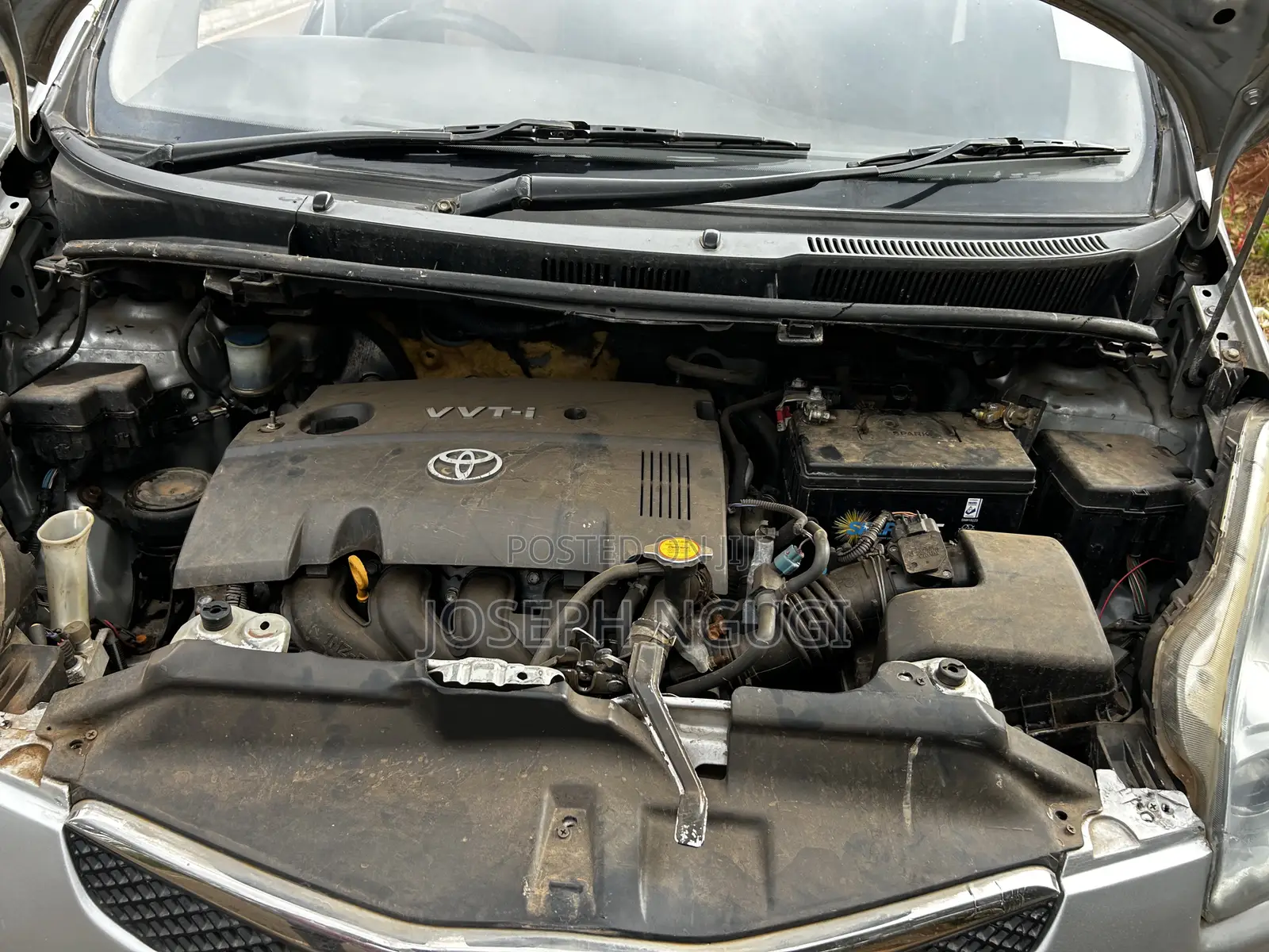 Toyota Ractis 1.5 AWD 2010 Silver