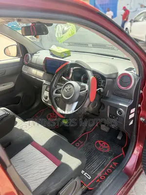 Toyota Passo 1.0 FWD 2017 Red