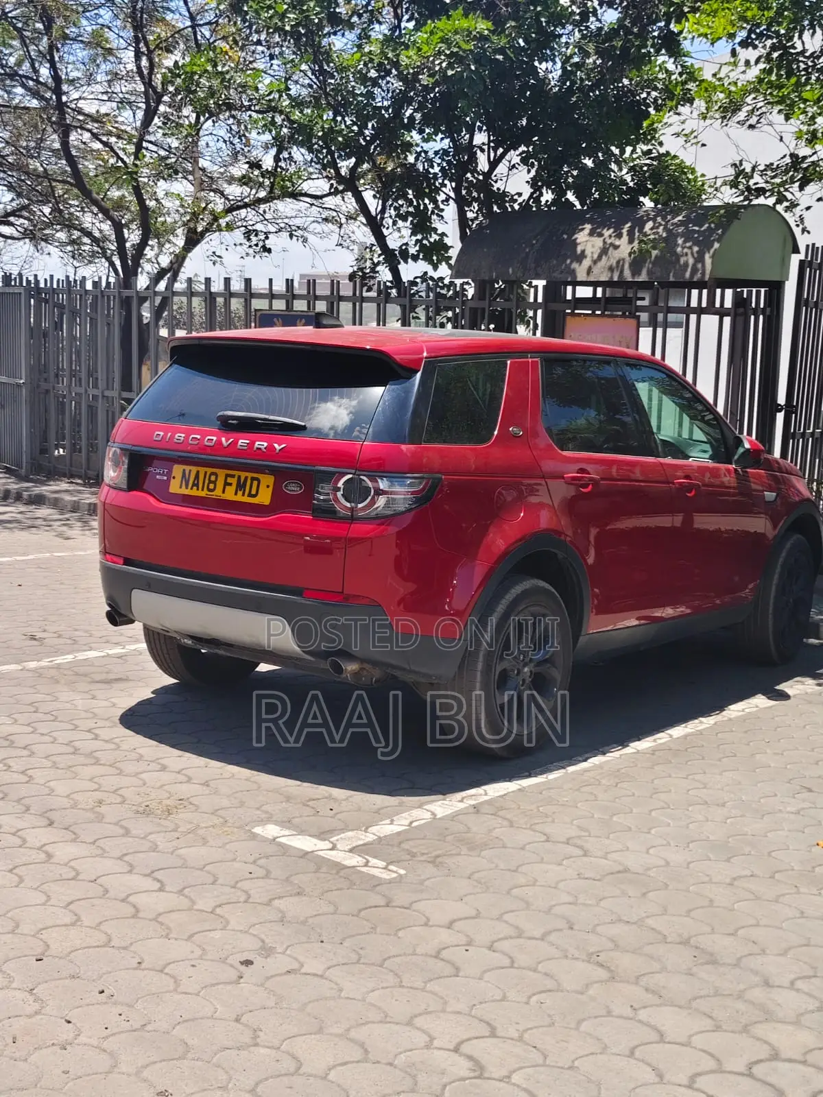 Land Rover Discovery Sport 2018 Red