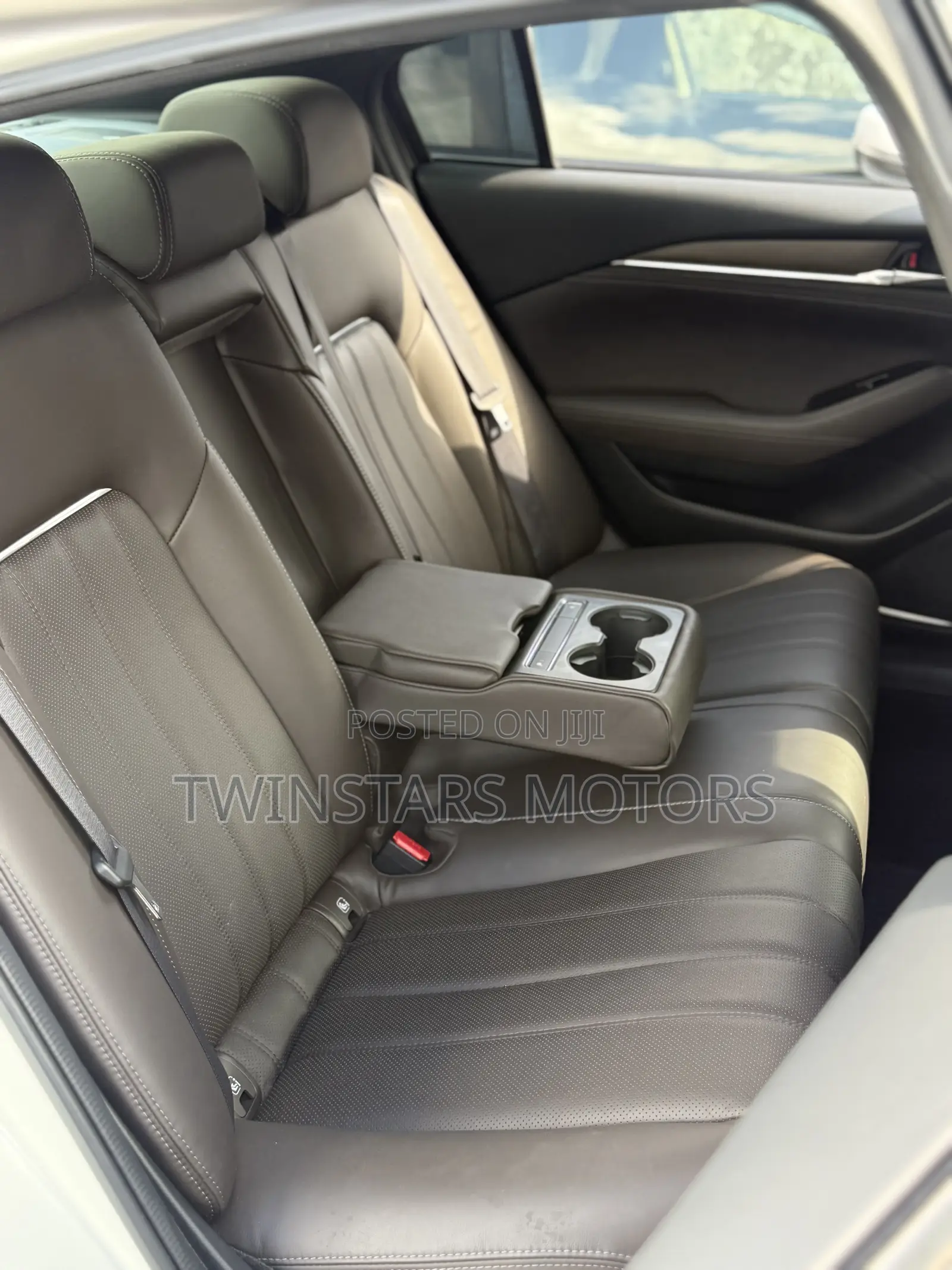 Mazda Atenza 2019 White
