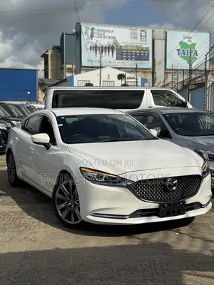 Mazda Atenza 2019 White
