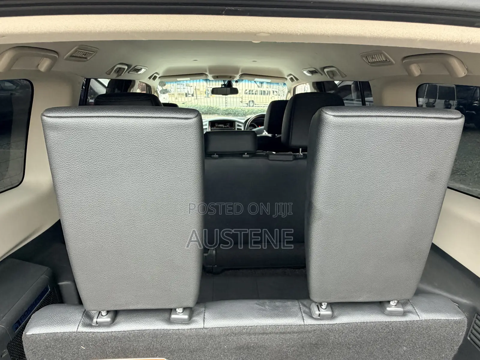 Mitsubishi Pajero 2019 White
