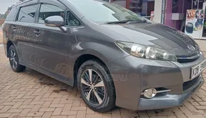 Toyota Wish 2014 Gray