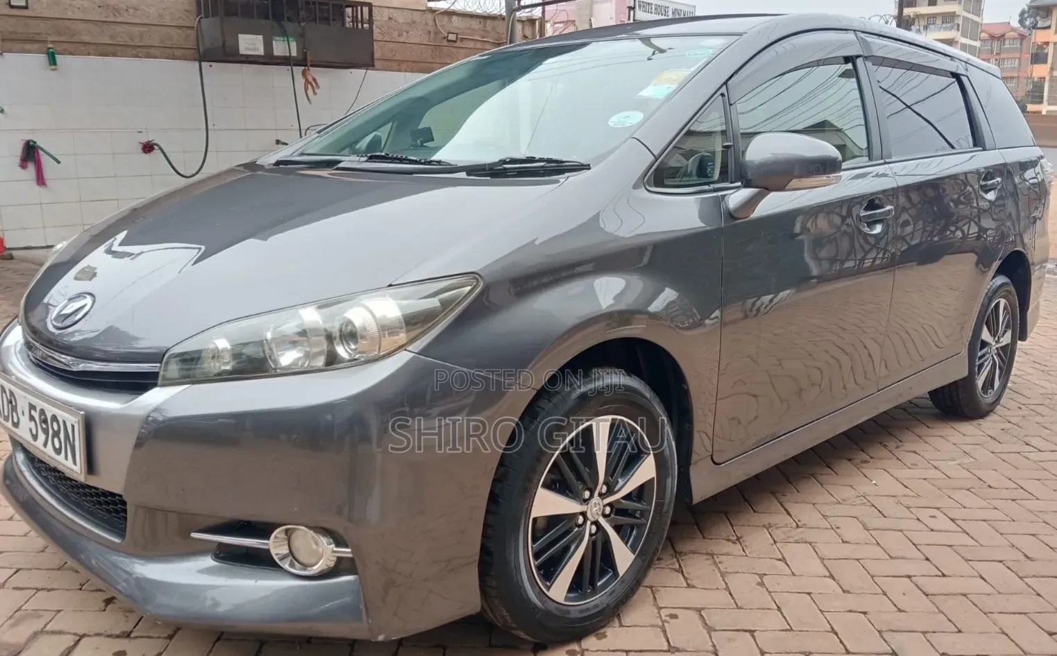 Toyota Wish 2014 Gray