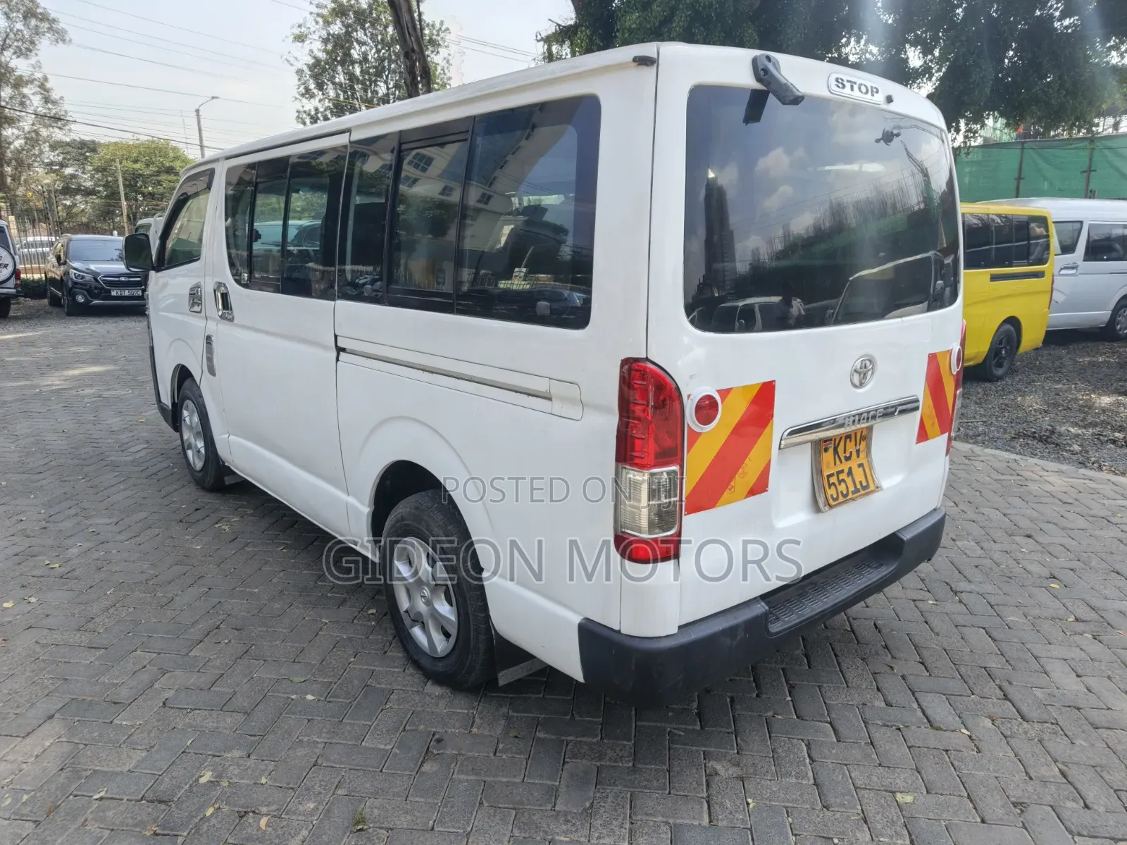 Toyota HiAce 2012 White