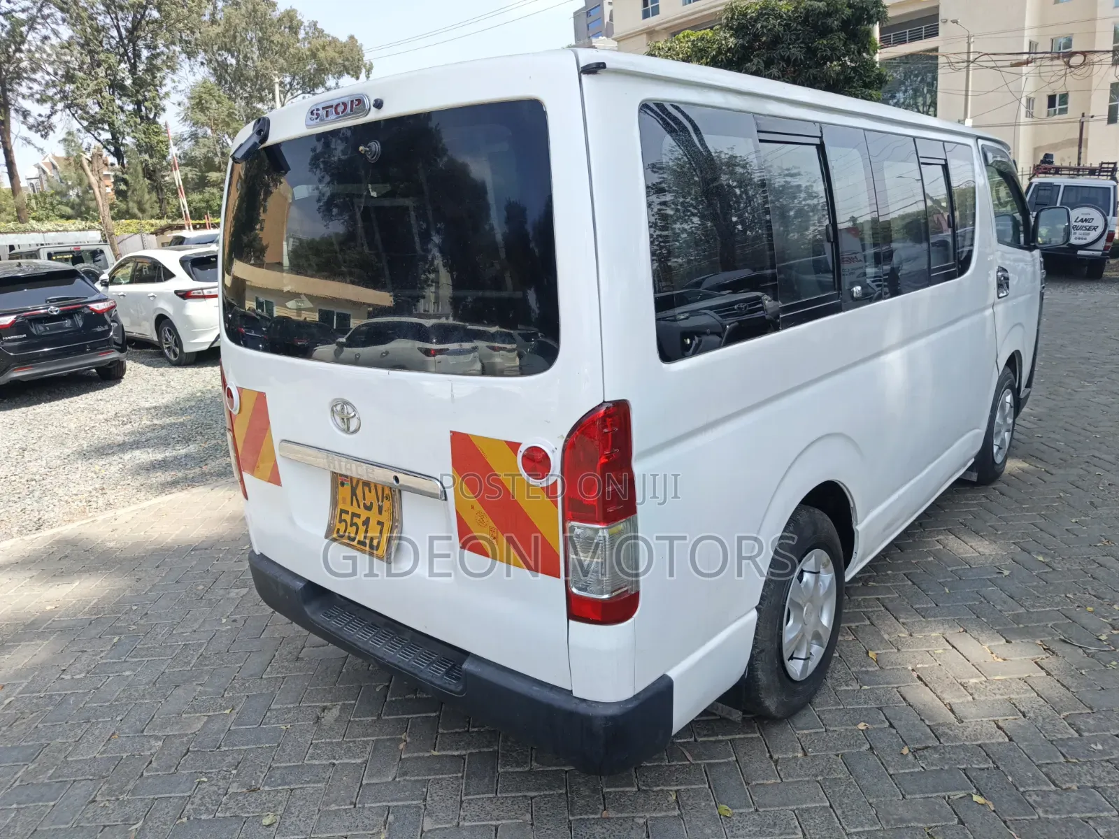 Toyota HiAce 2012 White