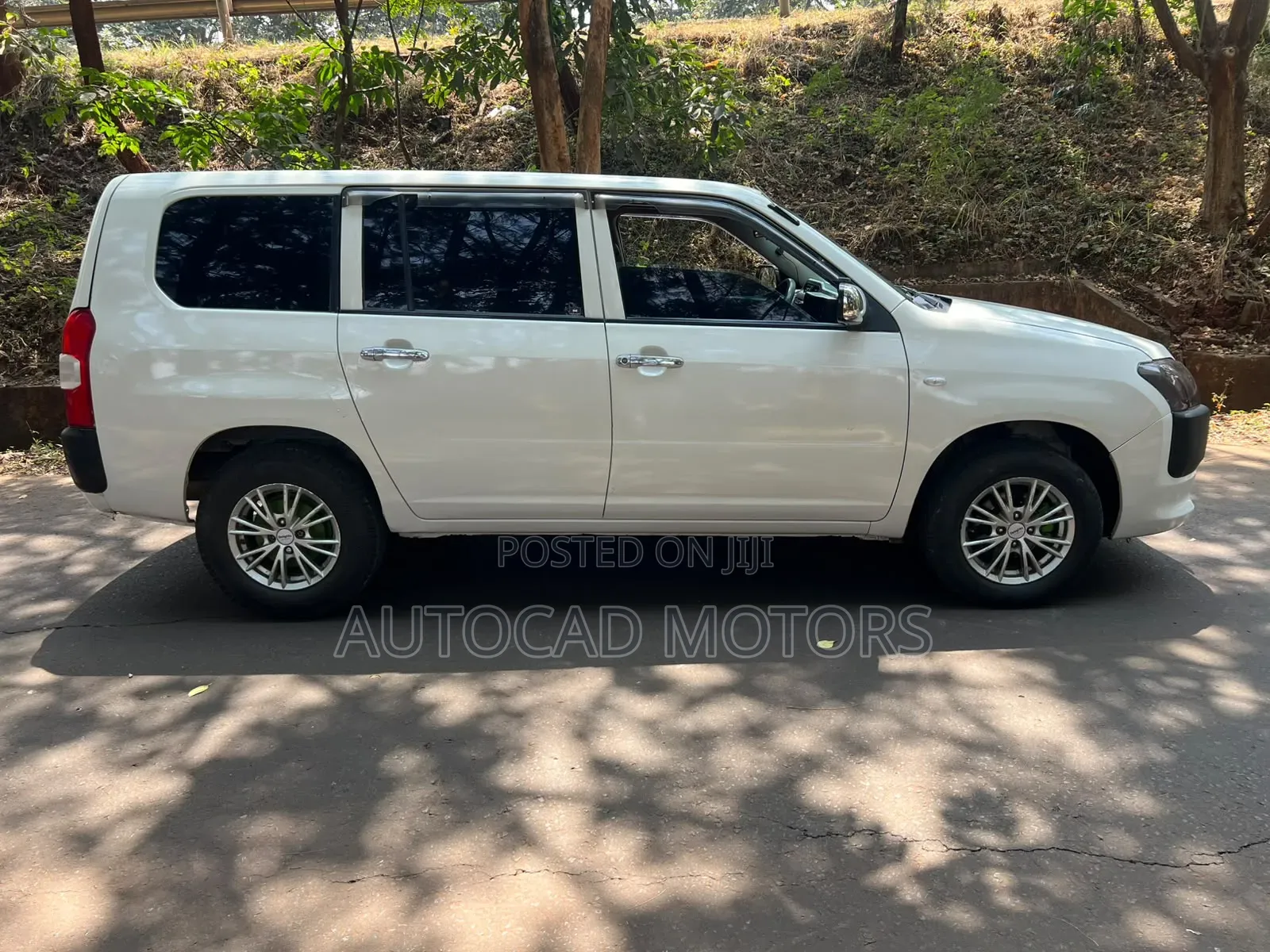 Toyota Probox 2016 White