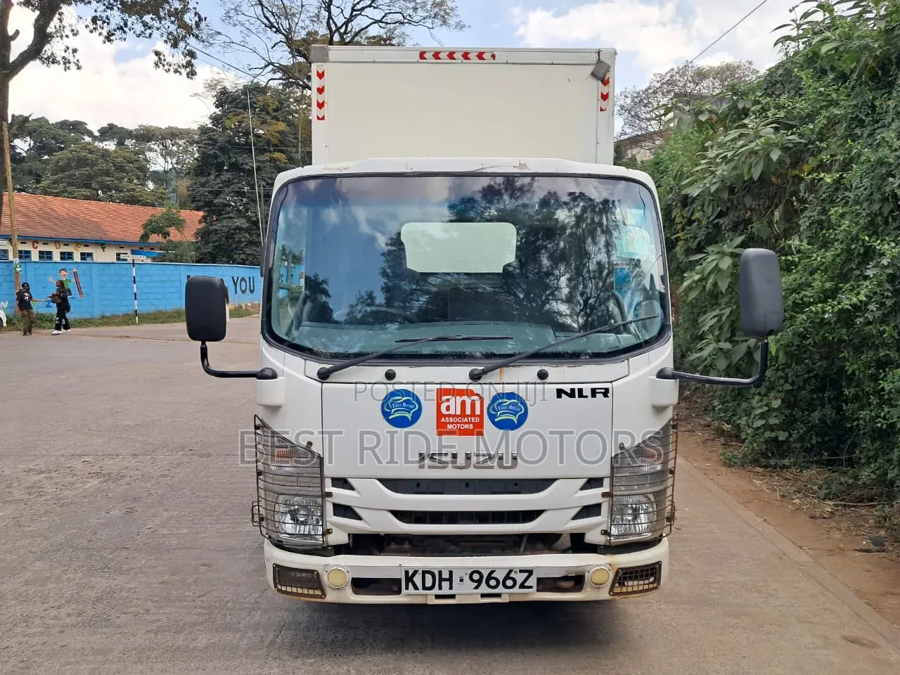 Isuzu NLR Local 2022 White