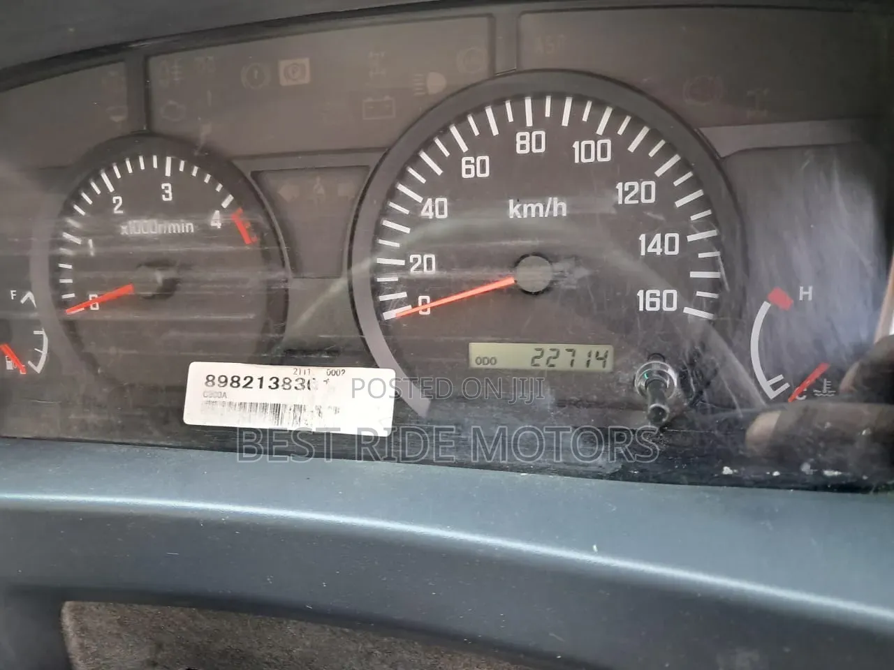 Isuzu NLR Local 2022 White