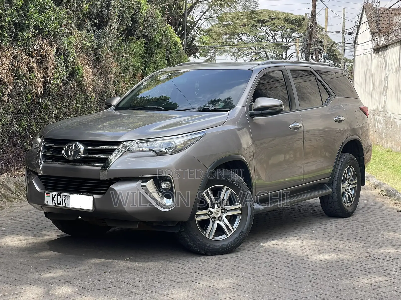 Toyota Fortuner 2018 Silver