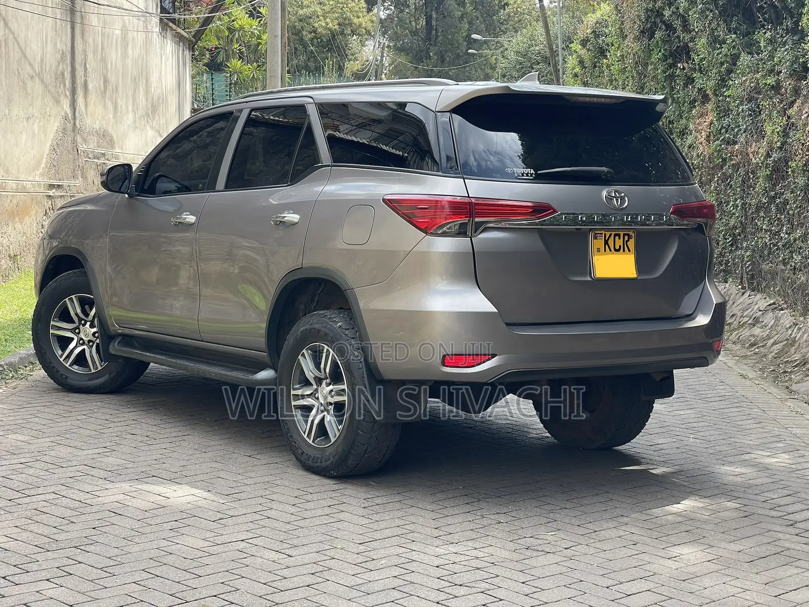 Toyota Fortuner 2018 Silver