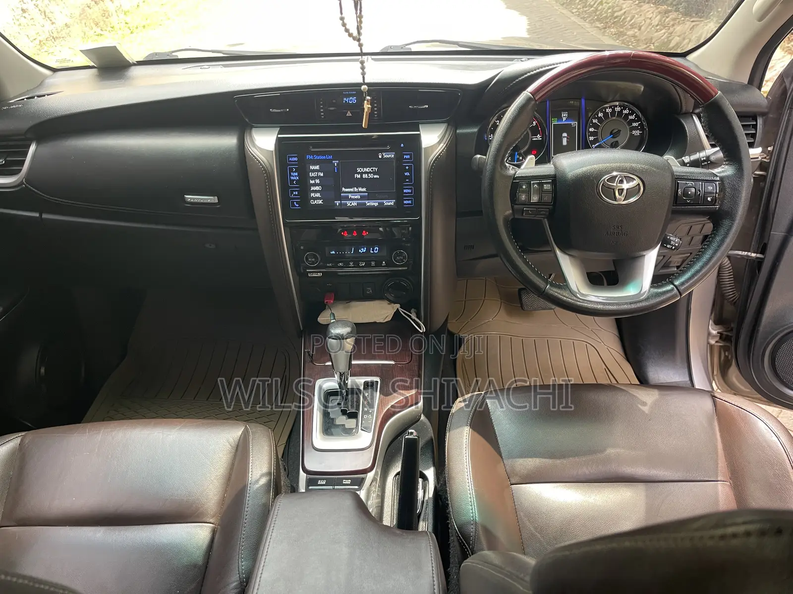 Toyota Fortuner 2018 Silver