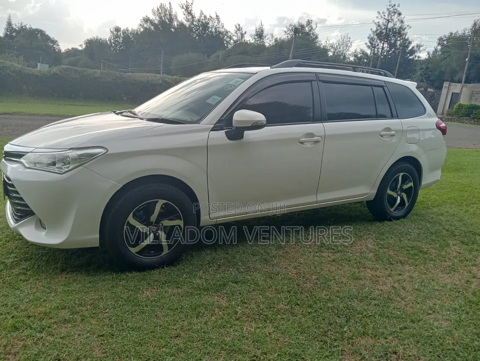 Toyota Corolla Fielder 2015 White