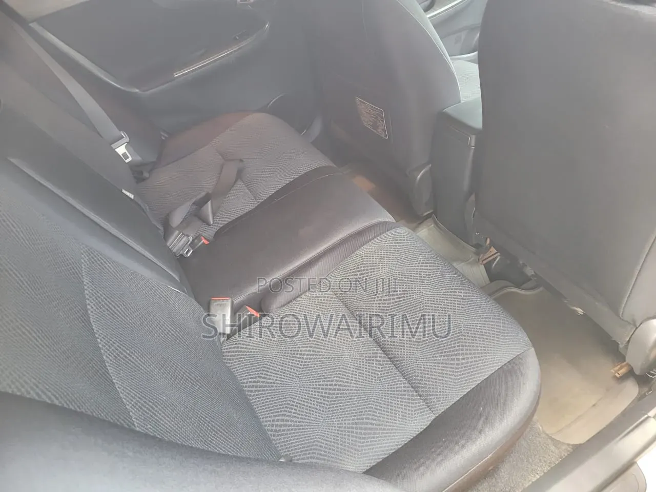 Toyota Corolla Fielder 2011 Silver