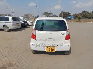 Suzuki Alto 660cc FWD 2014 White