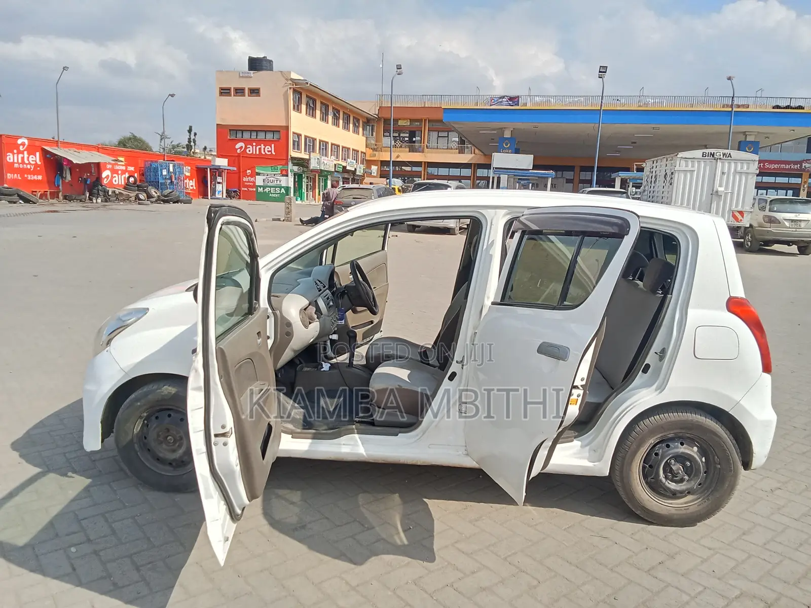 Suzuki Alto 660cc FWD 2014 White