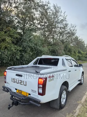 Isuzu D-MAX 2018 Off white