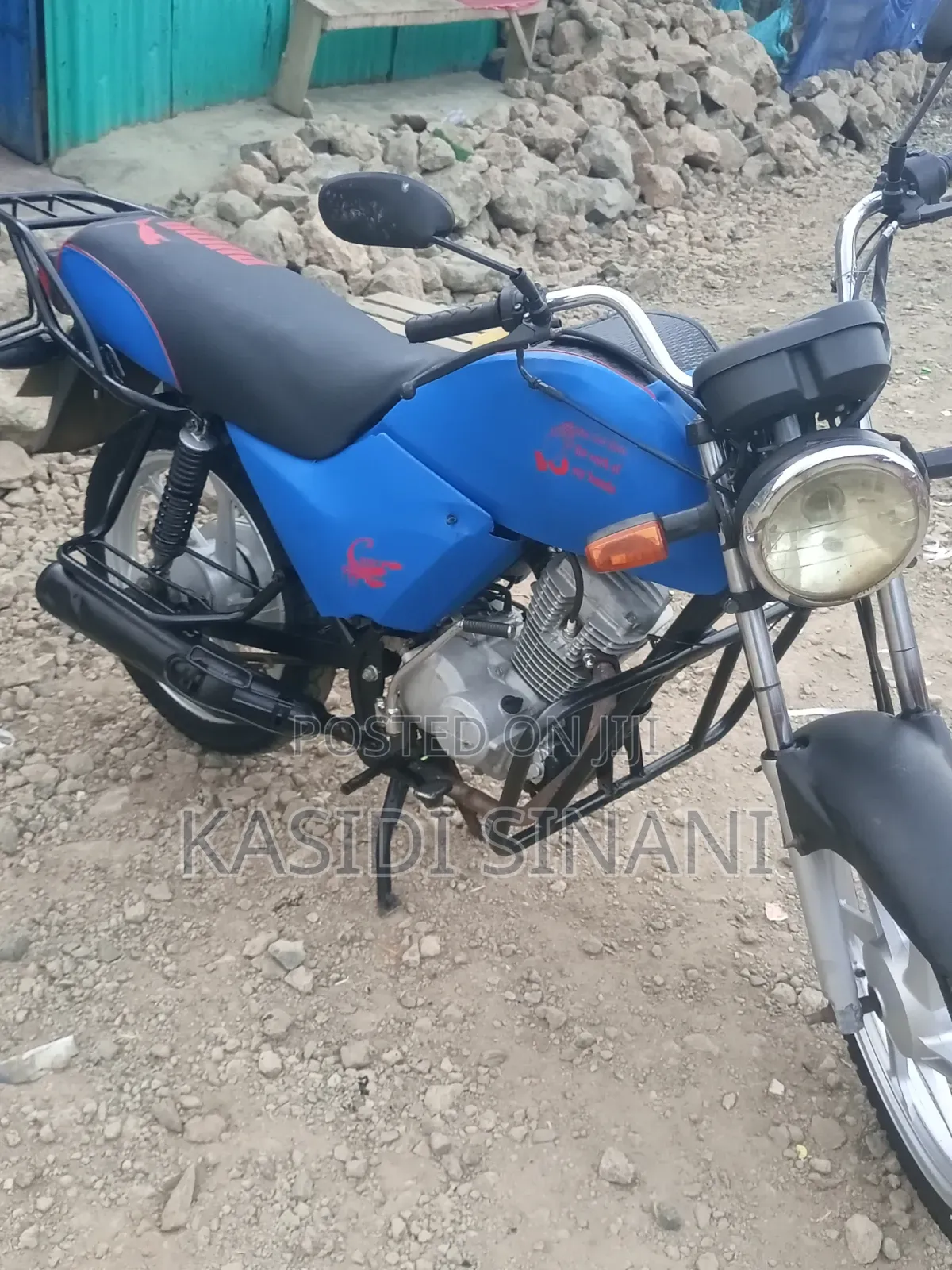 Honda CB 2024 Blue