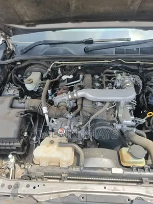 Toyota Hilux 2016 Gray