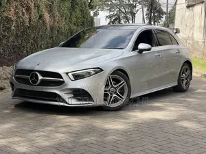 Mercedes-Benz A-Class 2018 Silver