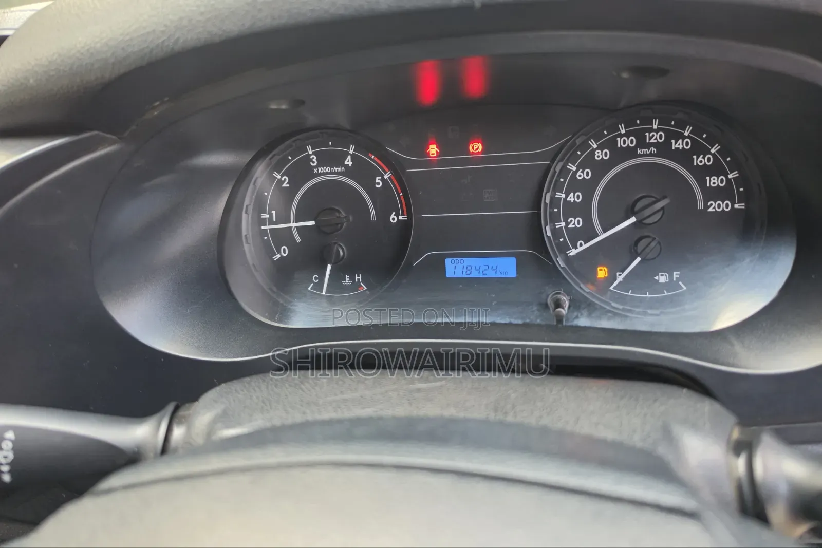 Toyota Hilux 2016 Gray